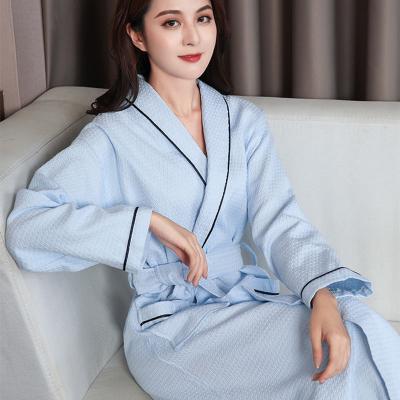 China FINETOO QUICK DRY High Quality Long Robes Couples 5 Stars Luxury Hotel Bathrobes Waffle Knitting Hotel Bathrobes For Luxury Hotel for sale