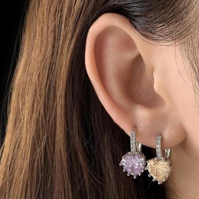 China FASHIONABLE Colorful Cubic Zirconia 3A Diamond CZ Heart Huggie Circle Earrings for sale