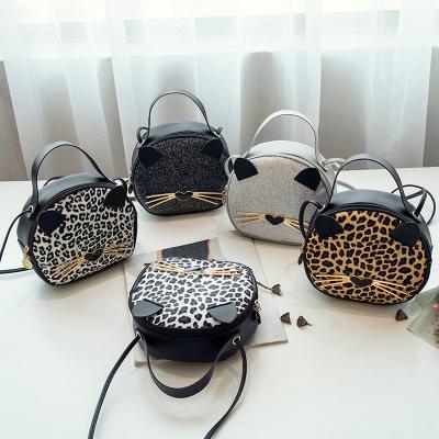 China Fashion Korea INS bag women bag new fashion INS wildcat girl messenger small round bag BG894 for sale