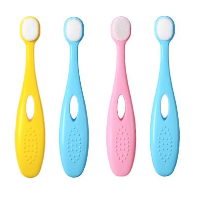 China Foldable Toothbrush for 1-3 Years Kids, 10,000 Soft Bristle Bristle, Baby Gum Care Extra Soft Toothbrush (4pcs) for sale