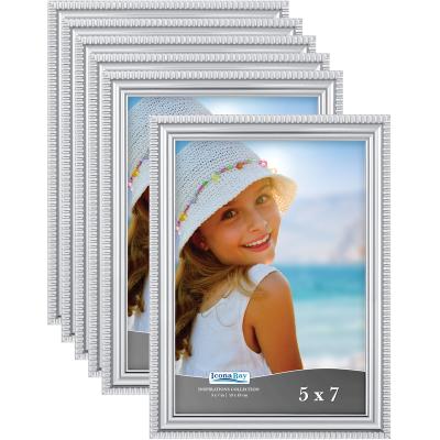 China Silver Photo Frame 4X6 5X7 New Europe Style Modern Decorative Plastic Wall Of The Latest for sale