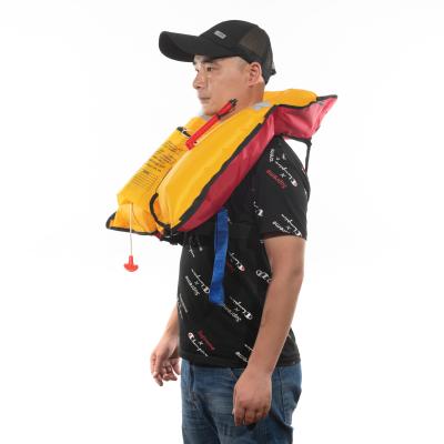 China Daiwa Outdoor Men Swimm Breathable Breathable / Durable Kayak Fishing Life Vest for sale