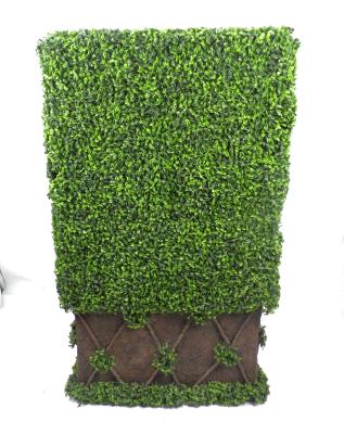 China Natural UV Proof Artificial Boxwood Hedge Contact Proof Artificial Grass Fence With Favorable Price for sale