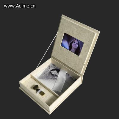 China Birthday 5 Inch LCD Screen Video Brochure And Photo Packaging Box With USB Gift Box for sale