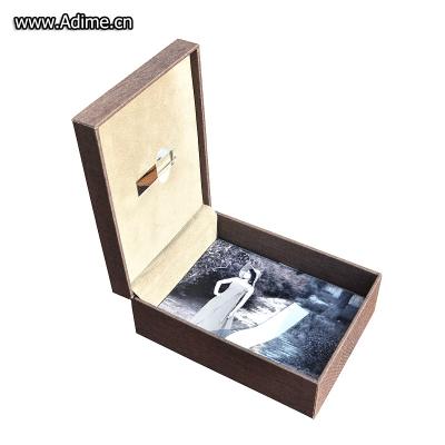 China Sustainable Clamp System Prints Photo Box And USB Stick Packaging Box for sale