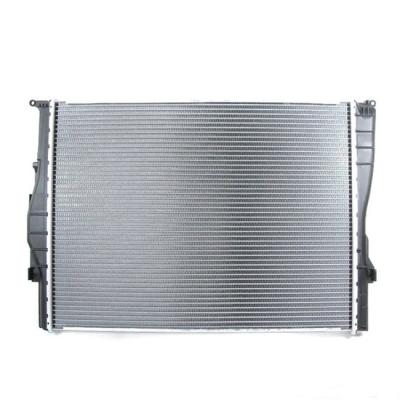 China Aluminum Plastic Other Auto Parts Cooling System Radiators Central Heating Aluminum Radiator 17117562079 For BMW for sale