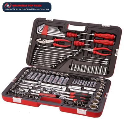 China Reapiring Car Stanley Mechanic Tools Automotive 150 Pcs Car Repair Tool Ratchet Socket Wrench Set Tools For Car Repair for sale