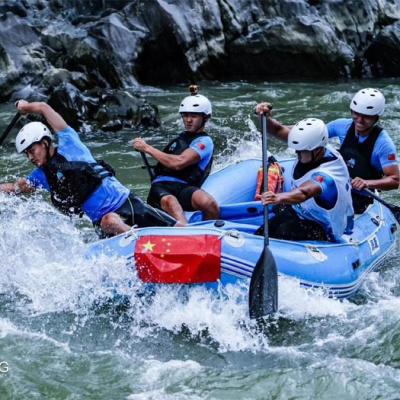 China 2020 PVC World Raft Chews Durable Factory Wholesale Box Rafting Inflatable Boat For Sale for sale