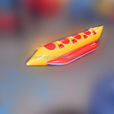 China Fun Durable 4 Person Inflatable Banana Boat For Skiing for sale