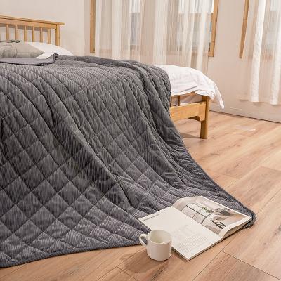 China Durable pure color blanket for warm fall and winter comforter for sale