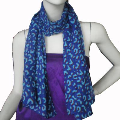 China Fashion Promotional Classic Leopard-Print Ladies Long Cotton Voile Scarf for sale