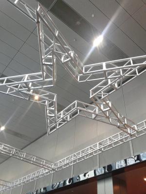 China Silver Aluminum Circle Truss 300*300 9m Size For Indoor Show And Events for sale