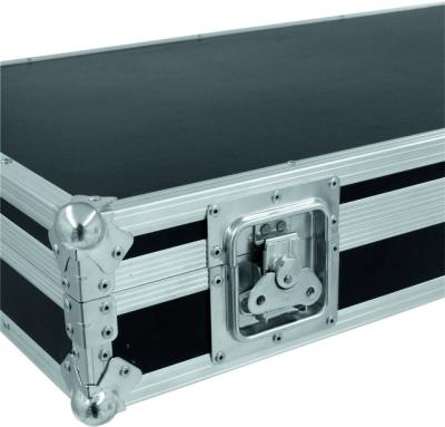 China Customized Instrument  Storage Aluminum Flight Cases For Sound Console / Audio / Mixer for sale