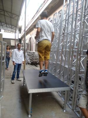 China Simple  Anti-slip Waterproof Plywood Movable Stage Platform For Concert for sale