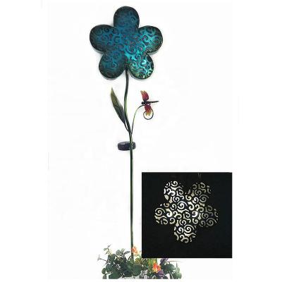 China Rustic UPGRADE Metal Garden Solar Lights Stake Decorations Outdoor Lawn Art for sale