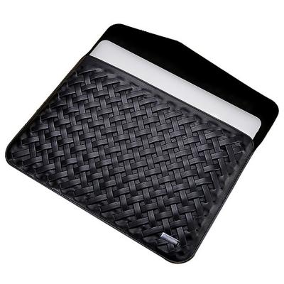 China Customized Wear-resistant High Value Eco-friendly Multifunctional Waterproof Hand-woven Leather Material Laptop Sleeve for sale