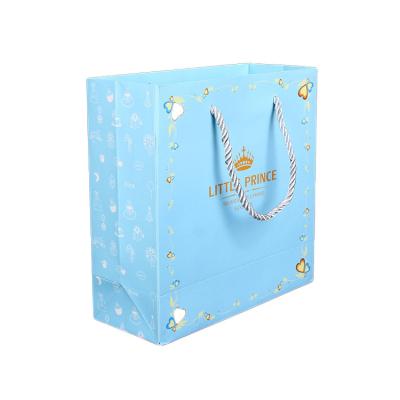 China Recyclable Handheld paper bag white cardboard clothing gifts shopping bag kraft paper bag for sale