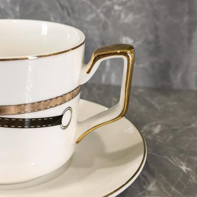 China Viable Wholesale High Quality Europe Ceramic Coffee Cup Porcelain Tea Cup And Saucer For Weeding Party for sale