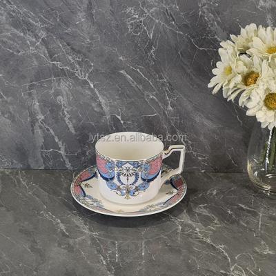 China Sustainable Stylish European Modern Gold Rim Stripe Drinkware Coffee Tea Cup And Saucer for sale