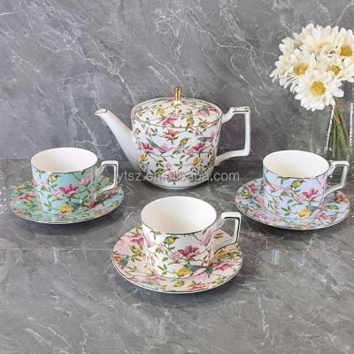 China Nordic Fashionable Tea Coffee Cups / Lovely Christmas Ceramic Cup Saucer For Party for sale