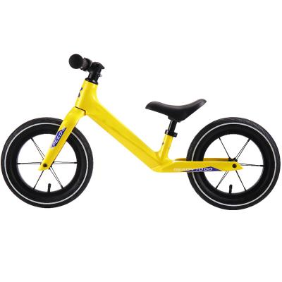 China Two Wheel Magnesium Alloy Aluminum Alloy Bicycle Balance Bike Sliding Pedalless Balance Bike For Kids Children for sale