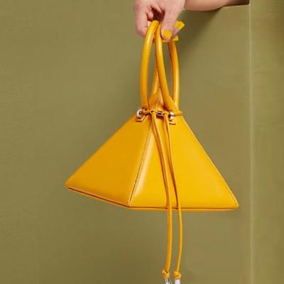 China 100% New Arrived Eco-friendly Unique Geometric Shape Triangle Lady Fashion Cross - Body Handbag 2021 for sale