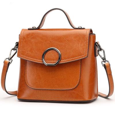 China Large Capacity Leisure Backpack Women Handbags Anti-theft Bag Oil Wax Place Messenger Scare Leather Bags for sale