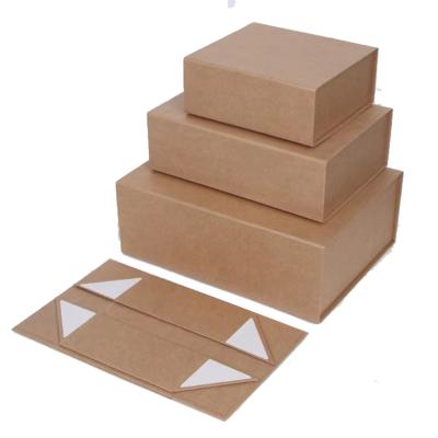 China Large Recyclable Christmas Gift Box Groomsmen Proposal Boxes Foldable Magnetic Packaging Gift Box With Ribbon for sale