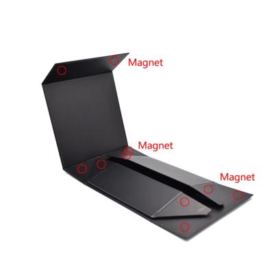 China Recyclable Rigid Black Cardboard Paper Packaging Magnet Folding Boxes With Lid Small Gift Boxes for sale