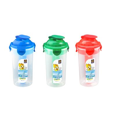 China Sustainable BPA FREE Plastic Sports Water Bottle 500ml Drinking Bottle With Ice Popsicle Stick for sale