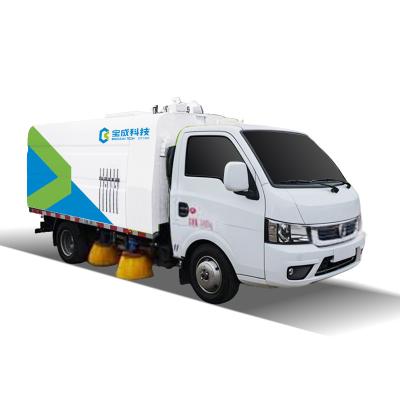 China Small Tonnage Road Vacuum Cleaner Truck Cleaning Urban Roads And Parks With Guardrails for sale