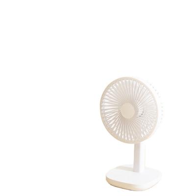 China Auto Swing / Factory Rechargeable / Portable Directly Supply 60 Degree Portable Rechargeable Battery Powered Mini Table Fan Auto Swing for sale