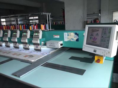 China Máquina automática SWF do bordado do controle de Digitas 920 x 300 x 750 milímetros multifuncionais à venda