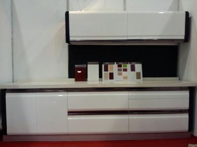 China Hot sale High glossy lacquer kitchen cabinet for sale