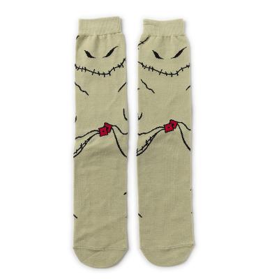 China Antibacterial Newly Designed High Grade Mens Sewing Soft And Comfortable Medium Tube Skateboard Socks for sale