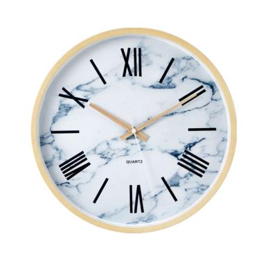 China Antique Style Low Price Decorative Plastic Wall Clock for sale