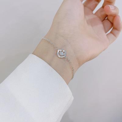 China 2021 new fashion bracelet INS female niche light design face girlfriends gift CLASSIC smile luxury smile bracelet for sale