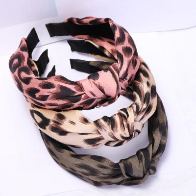 China Daily Life Women Hair Accessories Cloth Headband Headdress Wide Fashion Leopard Print Knotted Headband for sale