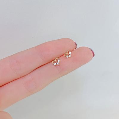 China CLASSIC Hollow Out Earring Mini Love Earring Diamond Earring Exquisite Korean Korean Studs Girl's Earrings for sale