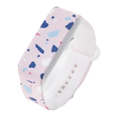 China 2021 Newest Step Counter Novelty Silicone LED Wrist Kids Pedometer Watches for sale