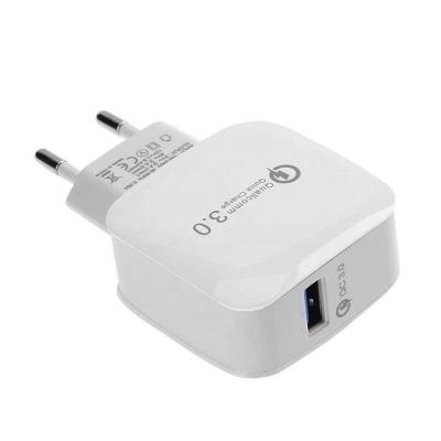 China 18W Fast Charging Usb 18W QC 3.0 Fast Charger Charging Eu Socket Universal Fast White Usb 18W Charger Adapter For Xiaomi for sale