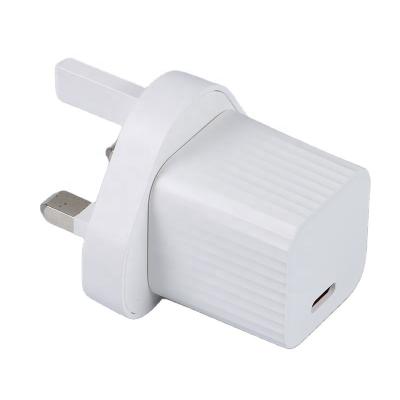 China 20W Small PD Wall Phone Charger USB-C Quick Charger 20W Charger Adapter Quick Fast Charger 100-240V UK Plug For Max 11/12/13 Pro/Pro Phone for sale