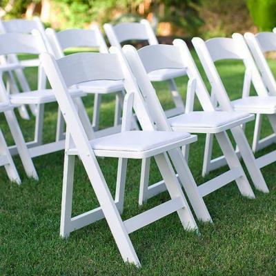 China Modern Wedding Banquet Hotel Restaurant Dining Garden Furniture White Resin Plastic Folding Wimbledon Seat Chairs for sale