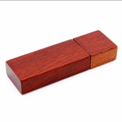 China Lanyard Promotion 3.0 Wooden Gift USB 2.0 Workout Bamboo USB Flash Stick With Wooden Box for sale