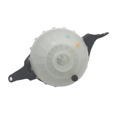 China Alloy Auto Parts For BMW Engine Coolant Recovery Tank 5 Series F10 17138614293 17137619189 17137649733 for sale