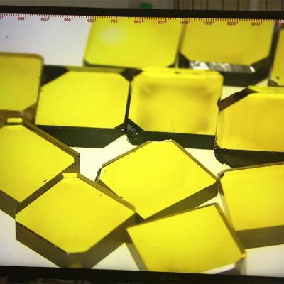 China Yellow Monocrystalline Diamond Square HPHT CVD Diamond For Diamond Tools for sale