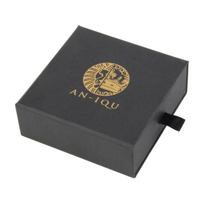 China Custom Logo Luxury Purple Jewelry Packaging Bracelet Boxes Recyclable for sale