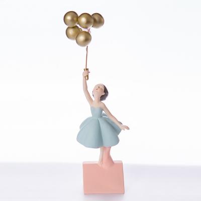 China Abigail Factory Nordic Classical Creative Blue Balloon Girl Modern Furnishings Ornaments Gift Resin Opens Wholesale for sale