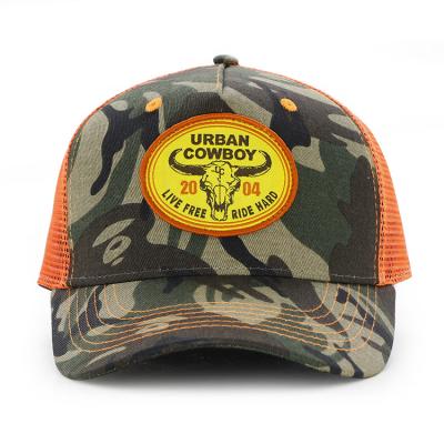 China COMMON COMMON Custom 5 Panel Camouflage Trucker Hat With Applique Logo for sale