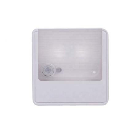 China Post-modern LED Night Light Dusk to Dawn Light Sensor Plug-In LED Night Light 2700K 3000K 5000K 6000K for sale